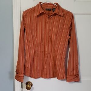 New York & Company long sleeve button down shirt